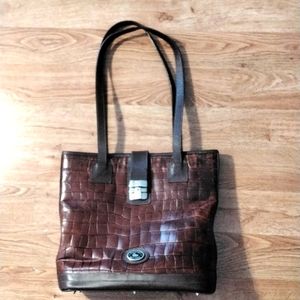 Vintage Dooney & Bourke Brown Leather Croc Embossed Shopper Tote.